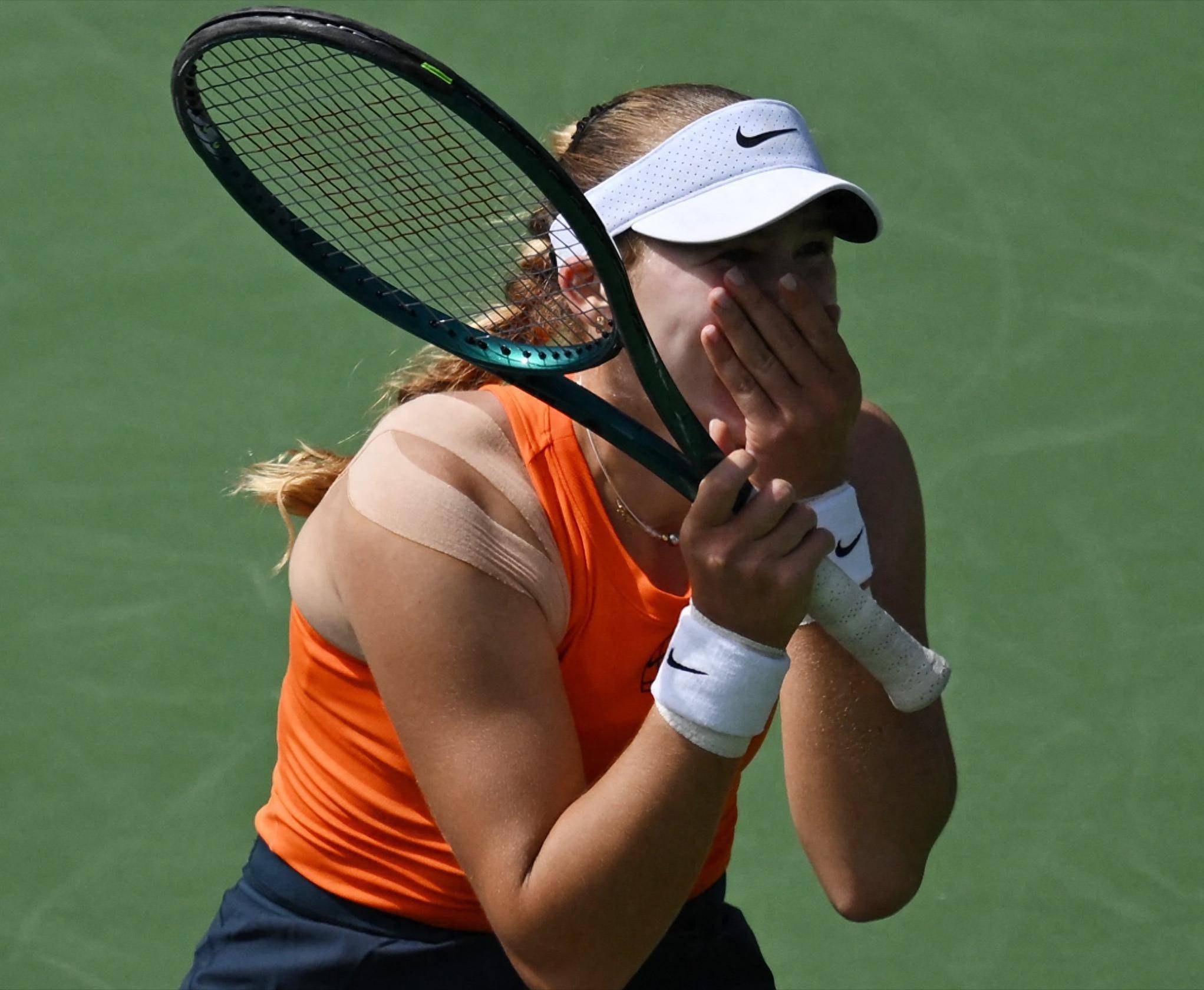 莎拉波娃赛事官方发布败北新规，加拿大队争议不断！